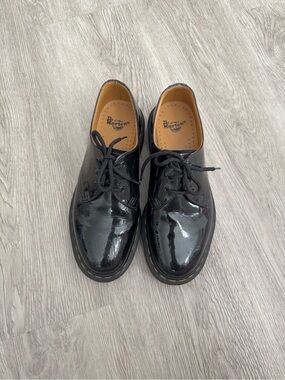 Dr Martens Patent Leather Shoes size 7